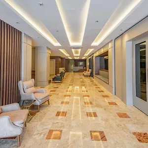  Apart Otel Safir Kundu